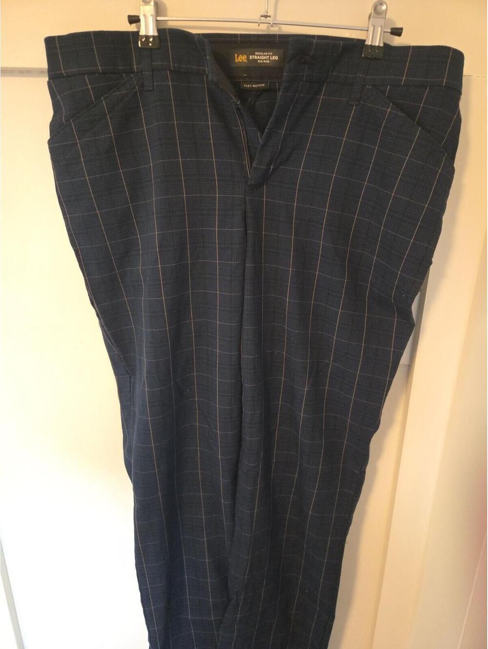 Lee Flex Motion Regular Fit Straight Leg Plaid Trousers Size 12 Long
